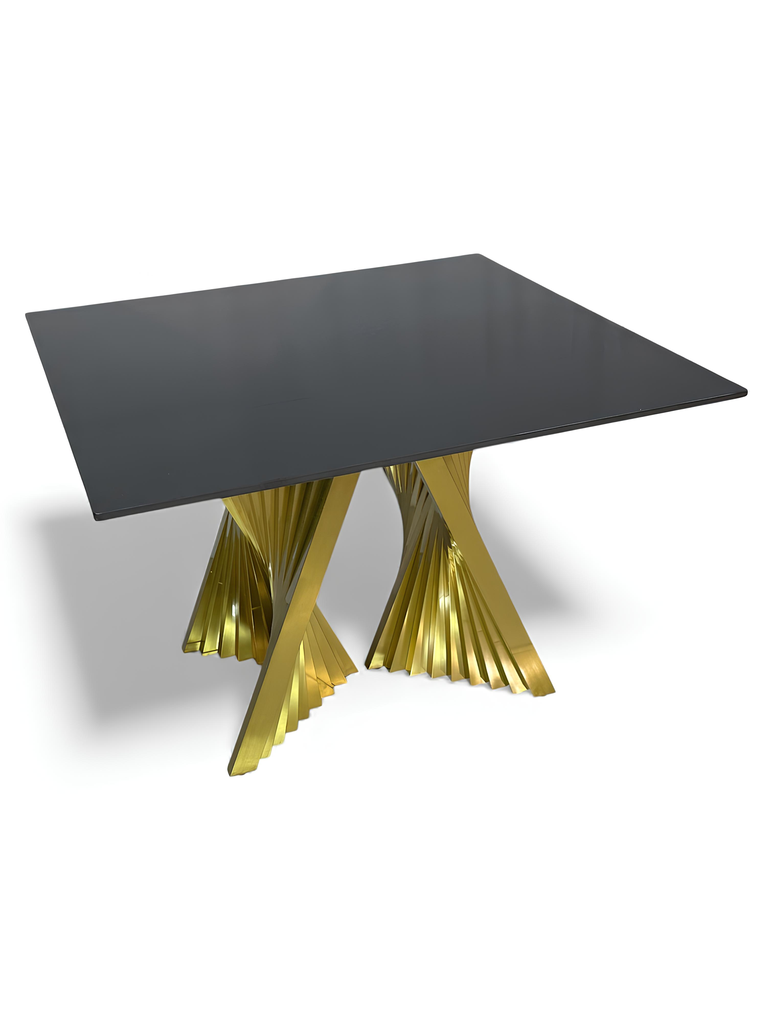 DRESS квадратный