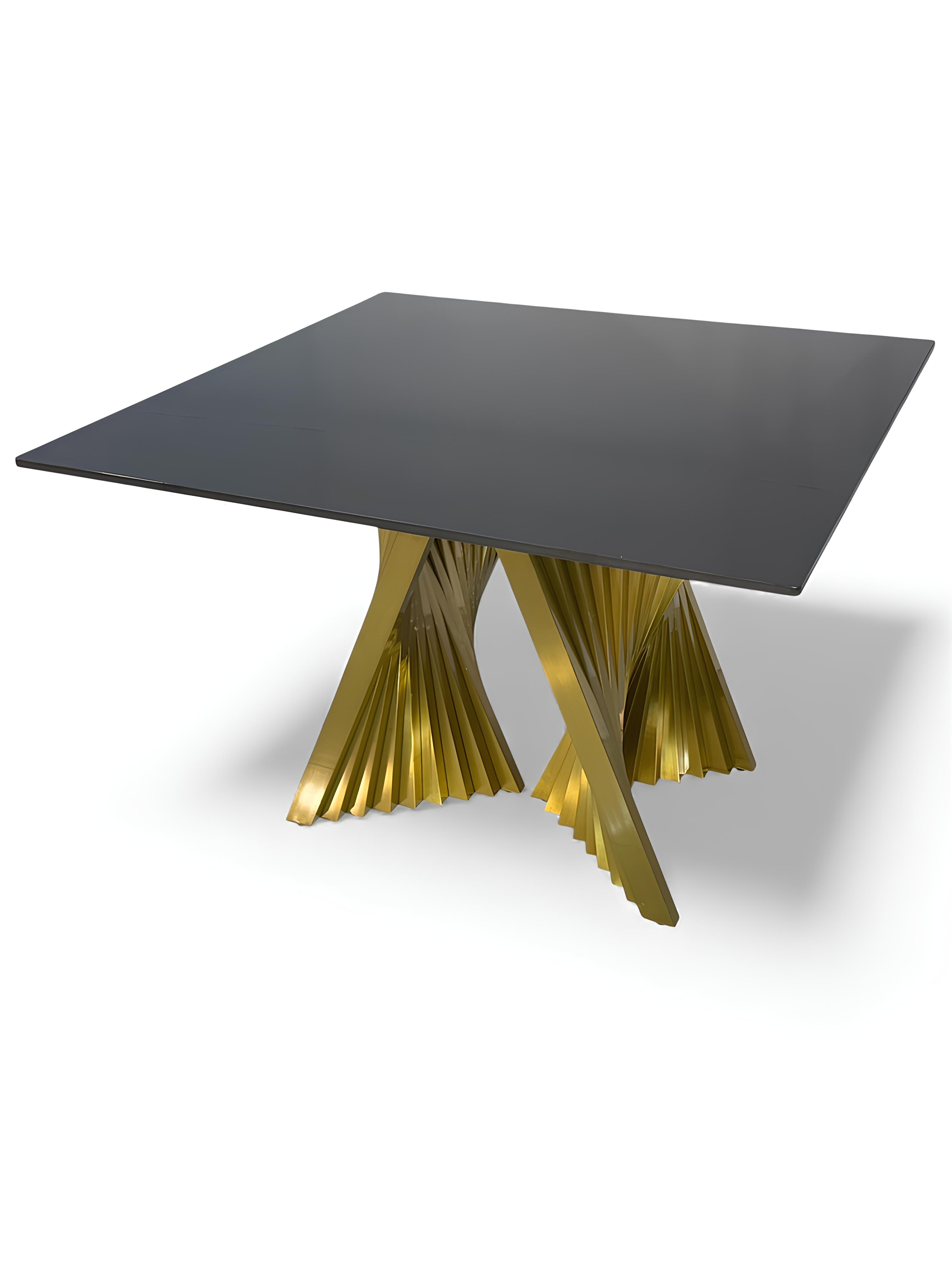 DRESS квадратный