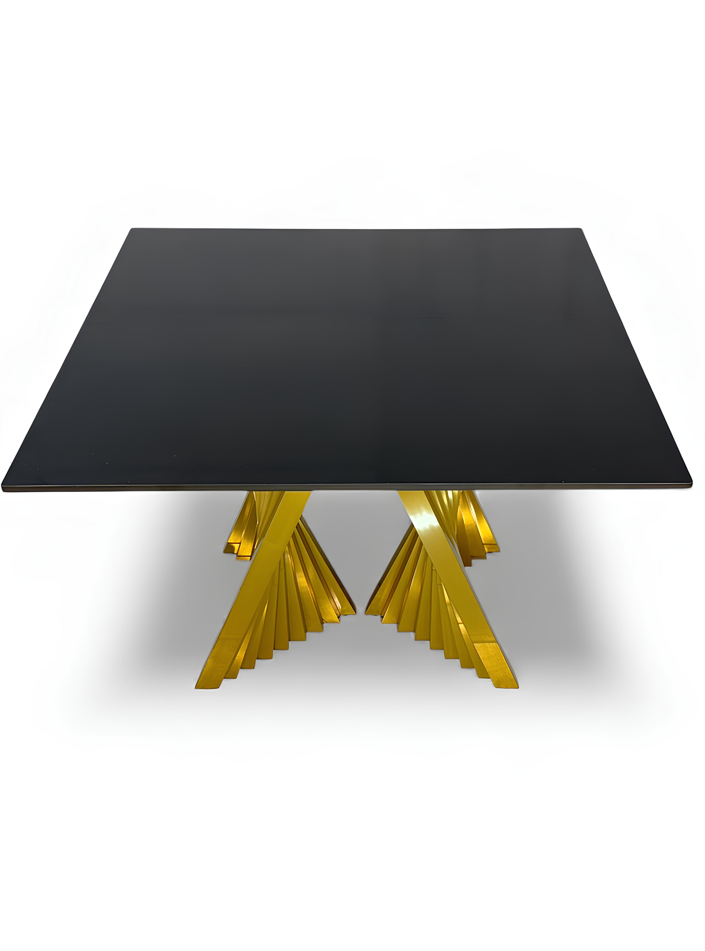 DRESS квадратный